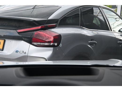 Opel Astra Electric 58 kWh Ultimate DEMO-DEAL! | Schuif-/Kanteldak | Alcantara | LED-Matrix | Elektr. Stoele... ActivLease financial lease