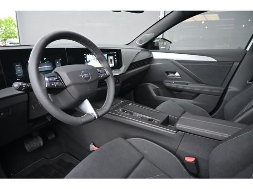 Opel Astra Electric 58 kWh Ultimate DEMO-DEAL! | Schuif-/Kanteldak | Alcantara | LED-Matrix | Elektr. Stoele... ActivLease financial lease