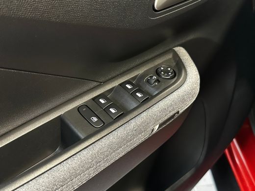 Opel Frontera Electric GS 44 kWh 113 PK | 2+6 JAAR GARANTIE| CAMERA + SENSOREN| DODEHOEK DETECTIE| STUUR, STOEL... ActivLease financial lease