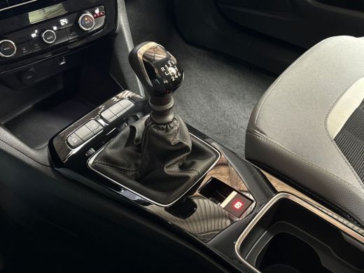 Opel Mokka 1.2 Business Elegance (VIRTUAL COCKPIT, APPLE CARPLAY, GROOT NAVI, STUUR/STOELVERWARMING, 360 CAM... ActivLease financial lease