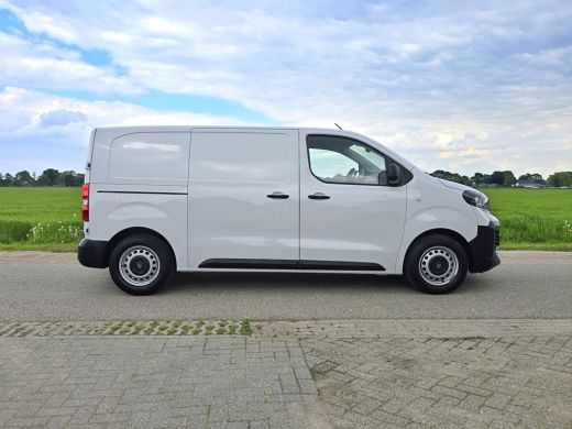 Opel Vivaro 1.5 CDTi S&S L2 H1 - 120 Pk - Euro 6 - Airco - Cruise Control ActivLease financial lease