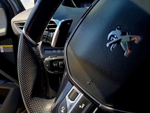 Peugeot 3008 1.6 HYbrid 225 GT - PHEV - Panorama dak - ActivLease financial lease