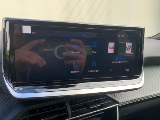 Peugeot e-2008 EV Style Avantage 54 kWh Airco | Camera | Cruise Control | DAB | LED | Navi | PDC Achter | 11 KwH | ActivLease financial lease