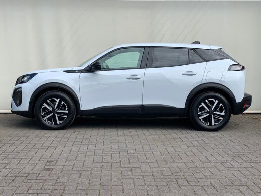 Peugeot e-2008 EV Style Avantage 54 kWh Airco | Camera | Cruise Control | DAB | LED | Navi | PDC Achter | 11 KwH | ActivLease financial lease