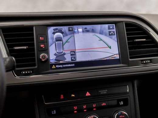 Seat Leon 1.5 TSI FR Sport 131PK (NAVIGATIE, 4 CILINDER, APPLE CARPLAY, NAVIGATIE, CAMERA, CLIMATE, SPORTST... ActivLease financial lease