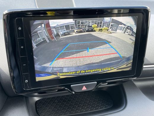 Toyota Yaris 1.5 Hybrid 115 Active | Parkeersensoren | Stoel- + stuurverwarming | Carplay | Licht metalen velg... ActivLease financial lease