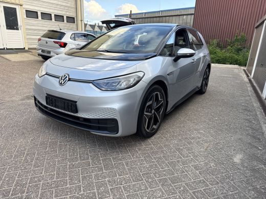 Volkswagen ID.3 Pro S 77 kWh ActivLease financial lease