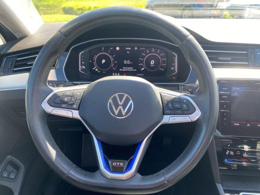 Volkswagen Passat Variant 1.4 TSI PHEV GTE Business |Pano Dak | Trekhaak | ERGO met Memory | IQ.Light | 218Pk | ActivLease financial lease