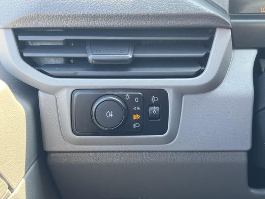 Volkswagen Transporter 2.0 TDI L2H1 30 | Navi | A.cam | Achterdeuren | LED | ActivLease financial lease