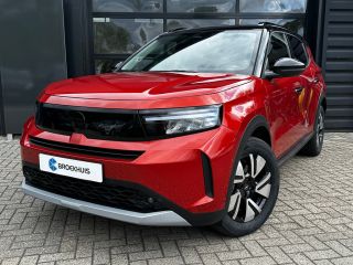 Opel Frontera Electric GS 44 kWh | 2+6 JAAR GARANTIE| CAMERA + SENSOREN| DODEHOEK DETECTIE| STUUR, STOEL EN VOO...