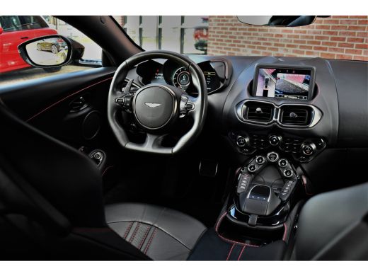 Aston Martin V8 Vantage 4.0 V8 Carbon-ext | Ceramic-brakes | 26dkm ActivLease financial lease