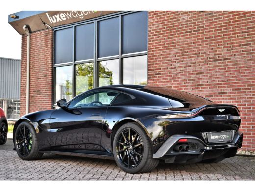 Aston Martin V8 Vantage 4.0 V8 Carbon-ext | Ceramic-brakes | 26dkm ActivLease financial lease