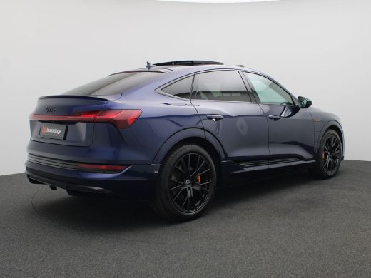 Audi e-tron 50 quattro S edition 71 kWh 313PK Aut. S-Line, Panoramadak, Trekhaak, Achteruitrijcamera, Keyless... ActivLease financial lease