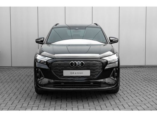 Audi Q4 e-tron S edition Competition | Achterklep, automatisch bedienbaar | Achteruitrijcamera | Adaptive cruise... ActivLease financial lease