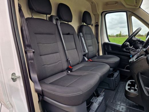 Fiat Ducato 2.2 MultiJet 140 S&S L2H2 3.5t - 140 Pk - Euro 6 - Groot Scherm - Navi - ParkeerCamera - Airco - ... ActivLease financial lease