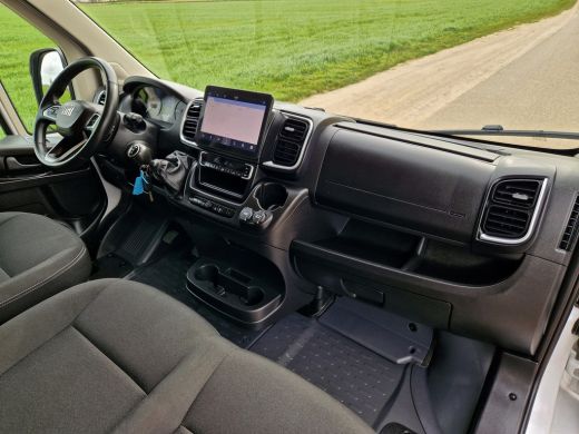 Fiat Ducato 2.2 MultiJet 140 S&S L2H2 3.5t - 140 Pk - Euro 6 - Groot Scherm - Navi - ParkeerCamera - Airco - ... ActivLease financial lease