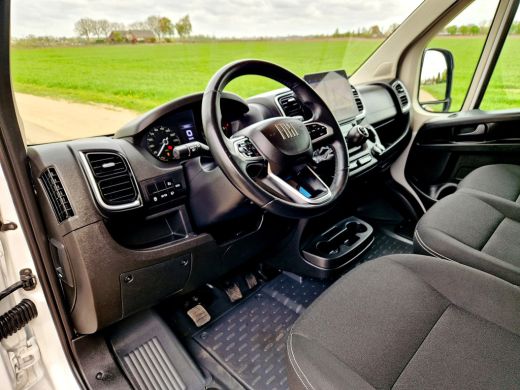 Fiat Ducato 2.2 MultiJet 140 S&S L2H2 3.5t - 140 Pk - Euro 6 - Groot Scherm - Navi - ParkeerCamera - Airco - ... ActivLease financial lease