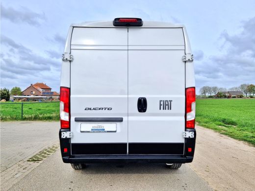 Fiat Ducato 2.2 MultiJet 140 S&S L2H2 3.5t - 140 Pk - Euro 6 - Groot Scherm - Navi - ParkeerCamera - Airco - ... ActivLease financial lease