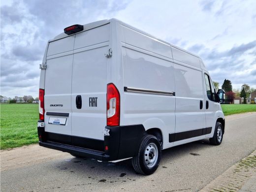 Fiat Ducato 2.2 MultiJet 140 S&S L2H2 3.5t - 140 Pk - Euro 6 - Groot Scherm - Navi - ParkeerCamera - Airco - ... ActivLease financial lease