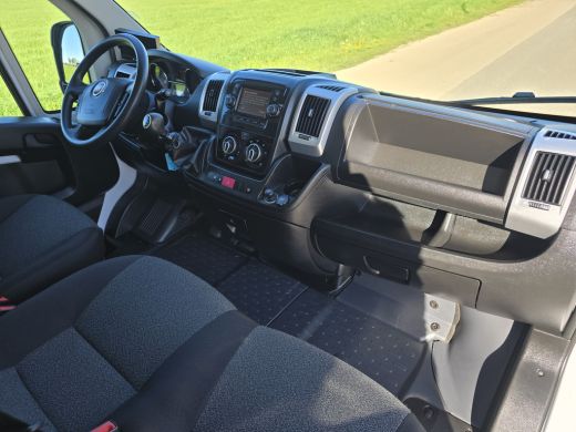 Fiat Ducato 35H 2.3 MultiJet L4 Bakwagen + Klep - 140 Pk - Euro 6 - Airco - Cruise Control ActivLease financial lease