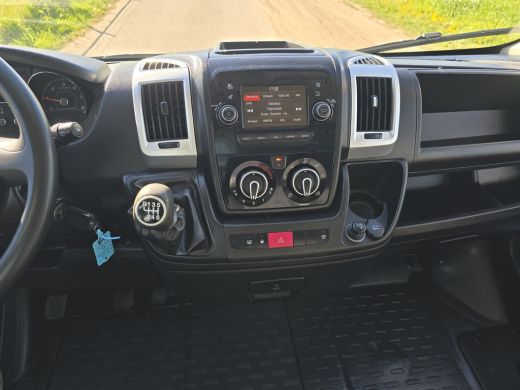Fiat Ducato 35H 2.3 MultiJet L4 Bakwagen + Klep - 140 Pk - Euro 6 - Airco - Cruise Control ActivLease financial lease