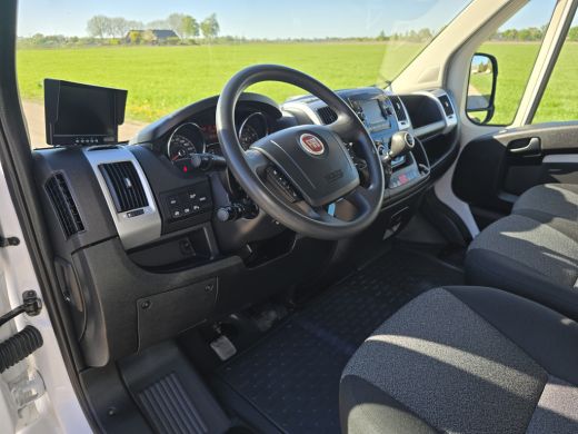 Fiat Ducato 35H 2.3 MultiJet L4 Bakwagen + Klep - 140 Pk - Euro 6 - Airco - Cruise Control ActivLease financial lease