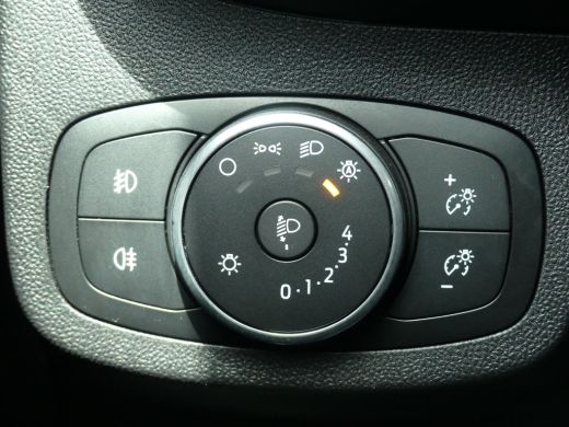 Ford Fiesta 1.1 Trend | PARKEERSENSOREN | NAVI | APPLE CARPLAY / ANDRIOD AUTO | LMV 16" | ActivLease financial lease