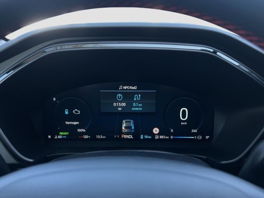 Ford Kuga 2.5 PHEV ST-Line | Adap. Cruise Control | Pano | Winterpack | Camera | CarPlay | Elektr. Trekhaak | ActivLease financial lease
