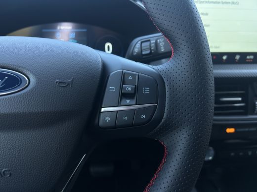 Ford Kuga 2.5 PHEV ST-Line | Adap. Cruise Control | Pano | Winterpack | Camera | CarPlay | Elektr. Trekhaak | ActivLease financial lease