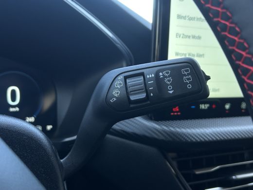 Ford Kuga 2.5 PHEV ST-Line | Adap. Cruise Control | Pano | Winterpack | Camera | CarPlay | Elektr. Trekhaak | ActivLease financial lease