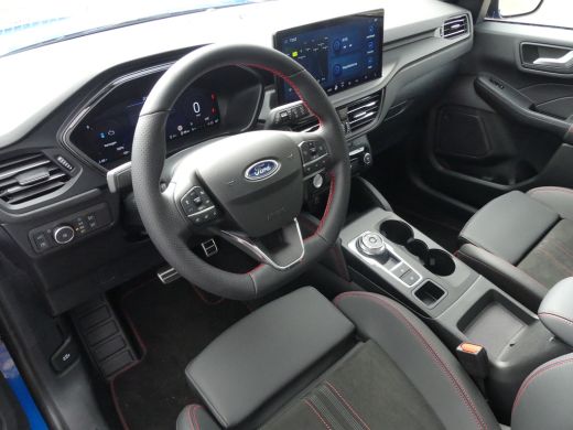 Ford Kuga Plug-In Hybrid ST-Line X | TREKHAAK | PANORAMADAK | ADAPTIVE CRUISE | DODEHOEKDETECTIE | CAMERA V... ActivLease financial lease