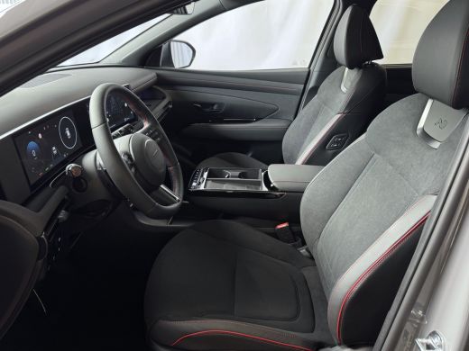 Hyundai Tucson .6 T-GDI PHEV N-LINE NIEUW 360CAM ELEK.KLEP MEMORY STOEL VERWARMD/KOELING SUBWFR 19" LMV ZWARTE H... ActivLease financial lease