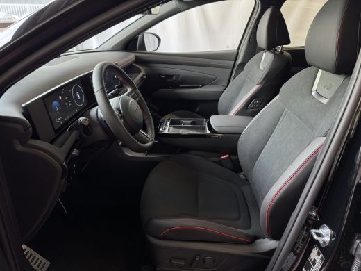 Hyundai Tucson NIEUWE 1.6 T-GDI PHEV N-LINE 360CAM ELEK.KLEP MEMORY STOEL VERWARMD SUBWFR 19" LMV ZWARTE HEMEL S... ActivLease financial lease