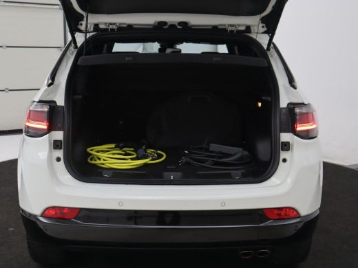 Jeep Compass 4xe 240 Plug-in Hybrid 80th Anniversary | SOH 80,5% | 360 Camera | Adaptive cruise | Full LED | C... ActivLease financial lease
