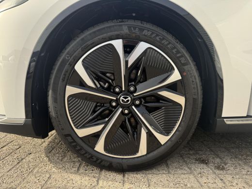 Mazda 6 Takumi Business Edition 68.8 kWh | 1.000,- Jubileum korting! | Zwart leder | 360 Camera | Geheuge... ActivLease financial lease