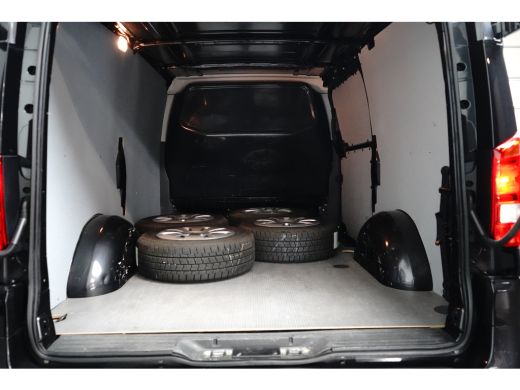 Mercedes-Benz Vito 114 CDI Lang | 1E EIGENAAR | CAMREA | LEDER | TREKHAAK | CLIMATE CTRL | CRUISE | NAVI ActivLease financial lease