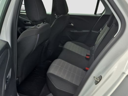 Opel Corsa 1.2 Edition Stuurverwarming | Full map navigatie | Parkeersensoren | Carplay/android auto | Airco | ActivLease financial lease