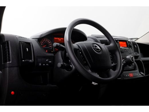 Opel Movano 2.2D 140pk Bakwagen met laadklep 1.060kg laadvermogen 02-2024 ActivLease financial lease