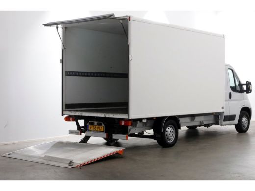 Opel Movano 2.2D 140pk Bakwagen met laadklep 1.060kg laadvermogen 02-2024 ActivLease financial lease