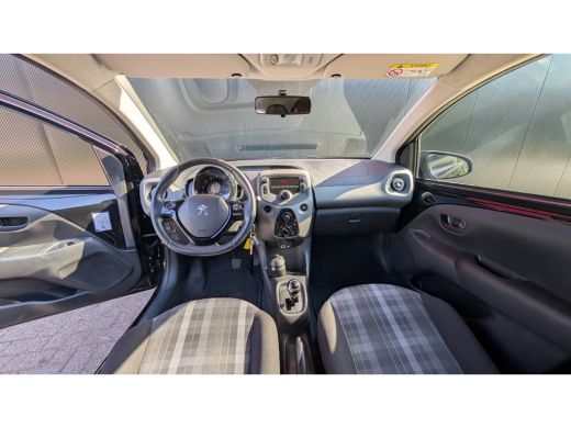 Peugeot 108 1.0 e-VTi Active | Achterbank in delen neerklapbaar | Airco | Audio installatie ActivLease financial lease