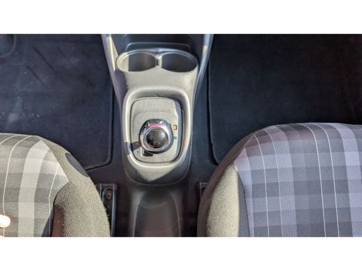 Peugeot 108 1.0 e-VTi Active | Achterbank in delen neerklapbaar | Airco | Audio installatie ActivLease financial lease