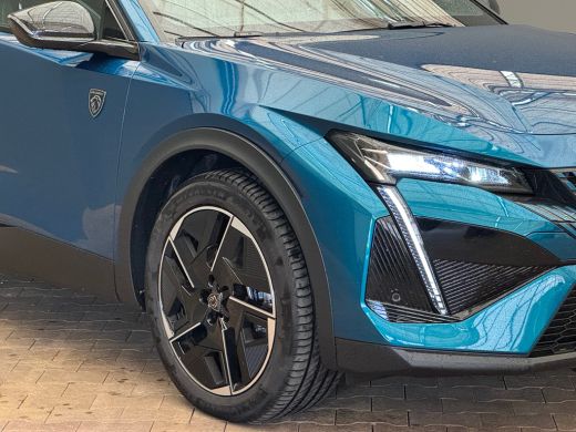 Peugeot 408 GT Avantage 58 kWh Focal | Pano | 360 Camera | AGR Stoelen | | 11 kW lader | Achteruitrijcamera |... ActivLease financial lease
