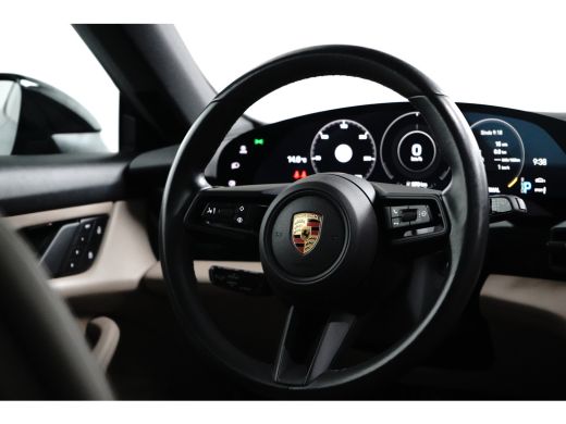 Porsche Taycan 93 kWh | Panoramadak | BOSE | NL-Auto! | 1e Eigenaar! | BTW-Auto | Memory Seats | Dealer Onderhou... ActivLease financial lease