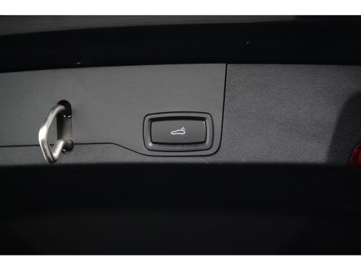 Porsche Taycan 93 kWh | Panoramadak | BOSE | NL-Auto! | 1e Eigenaar! | BTW-Auto | Memory Seats | Dealer Onderhou... ActivLease financial lease