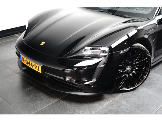 Porsche Taycan 93 kWh | Panoramadak | BOSE | NL-Auto! | 1e Eigenaar! | BTW-Auto | Memory Seats | Dealer Onderhou... ActivLease financial lease