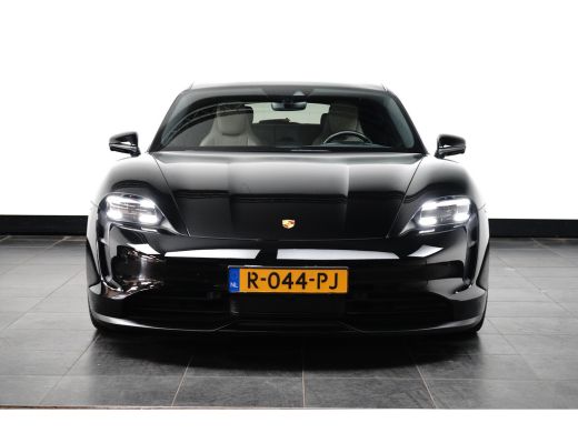 Porsche Taycan 93 kWh | Panoramadak | BOSE | NL-Auto! | 1e Eigenaar! | BTW-Auto | Memory Seats | Dealer Onderhou... ActivLease financial lease