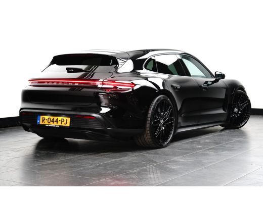 Porsche Taycan 93 kWh | Panoramadak | BOSE | NL-Auto! | 1e Eigenaar! | BTW-Auto | Memory Seats | Dealer Onderhou... ActivLease financial lease