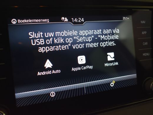 Skoda Karoq 1.5 TSI ACT Business Edition 150 Pk DSG/AUTO | Trekhaak uitklapbaar | Apple carplay Android auto ... ActivLease financial lease