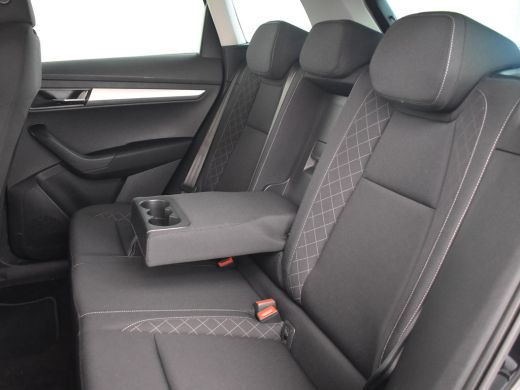 Skoda Karoq 1.5 TSI ACT Business Edition 150 Pk DSG/AUTO | Trekhaak uitklapbaar | Apple carplay Android auto ... ActivLease financial lease