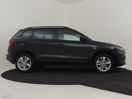 Skoda Karoq 1.5 TSI ACT Business Edition 150 Pk DSG/AUTO | Trekhaak uitklapbaar | Apple carplay Android auto ... ActivLease financial lease